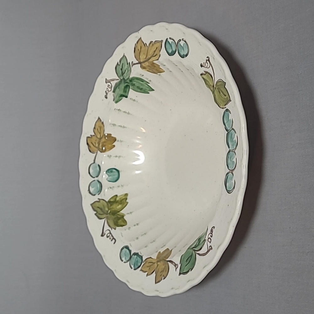 Vernon Ware Metlox Pottery California Vineyard Grape Round Serving Bowl